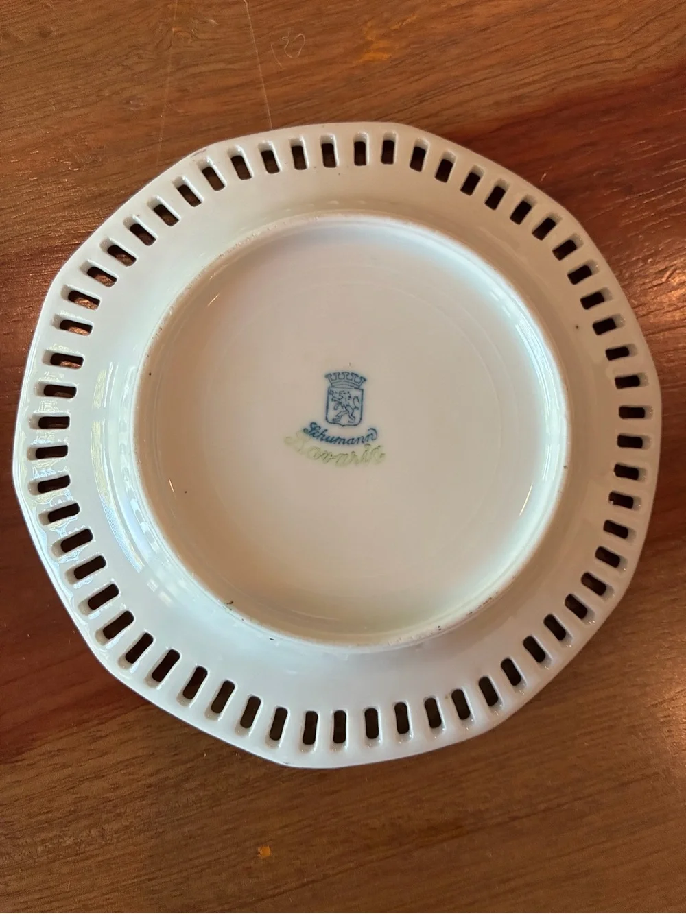 Schumann Bavaria Pierced 5” decorative plate octagon